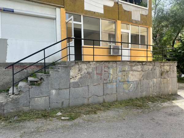 Дава под наем офис, гр. перник, тева