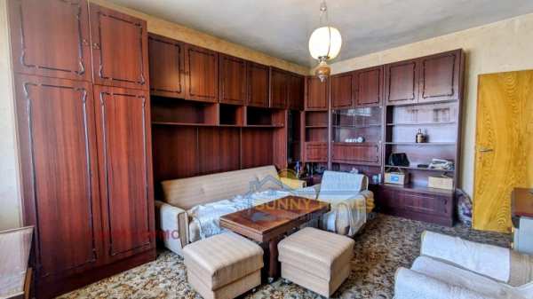 Продава  3-стаен гр. Павликени, област Велико Търново
      90 кв.м