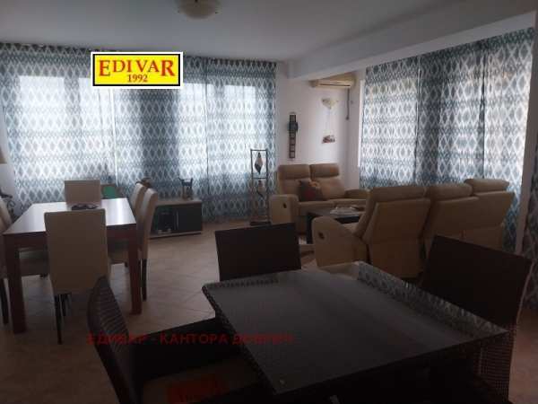 Продава 3-стаен, гр. каварна, област добрич
