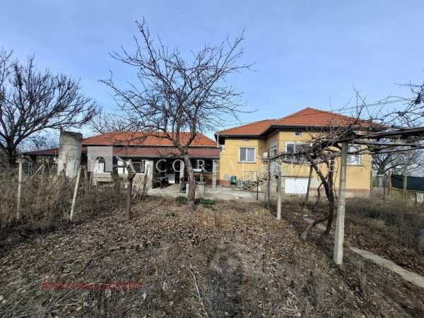 Продава къща, гр. оряхово, област враца