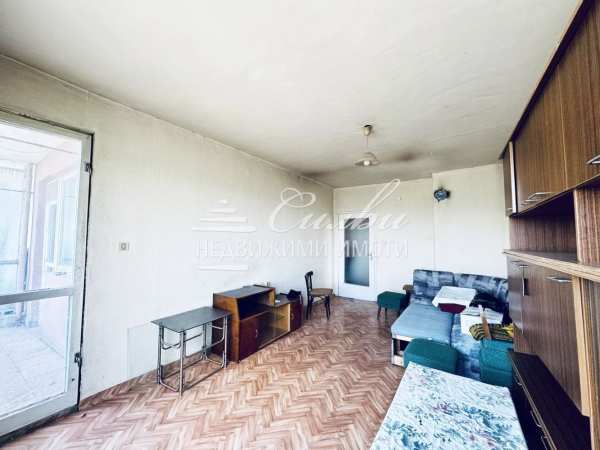 Продава 2-стаен, гр. шумен, 5-ти полк