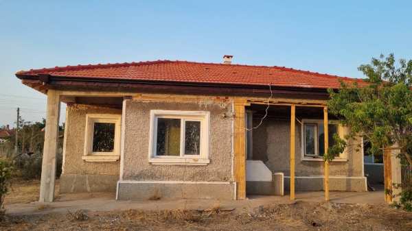 Продава къща, с. соколово, област добрич