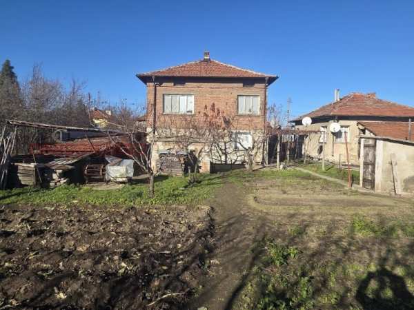 Продава къща, с. кадиево, област пловдив