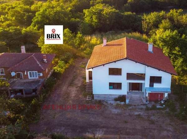 Продава къща, с. щръклево, област русе