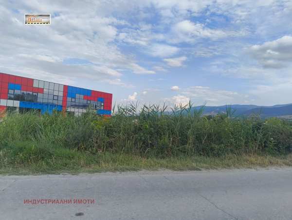Продава парцел, с. първенец, област пловдив
