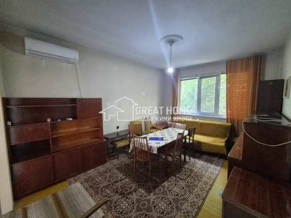 Продава 4-стаен, гр. търговище, боровец