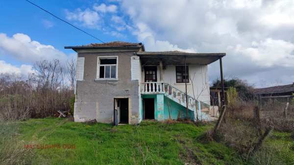 Продава къща, с. загорци, област бургас