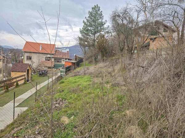 Продава парцел, гр. своге, област софия област