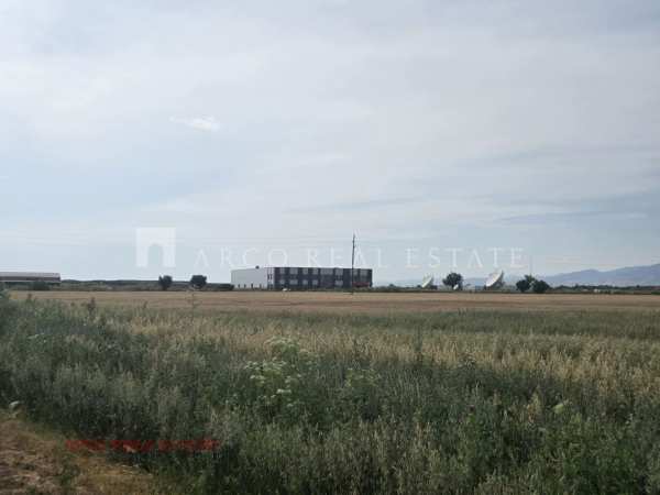 Продава парцел, гр. елин пелин, област софия област