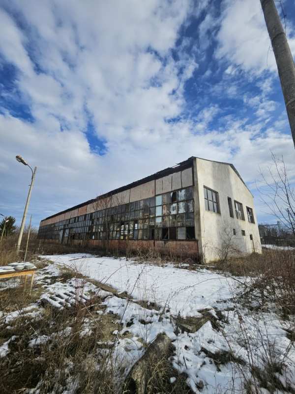 Продава склад, гр. кнежа, област плевен