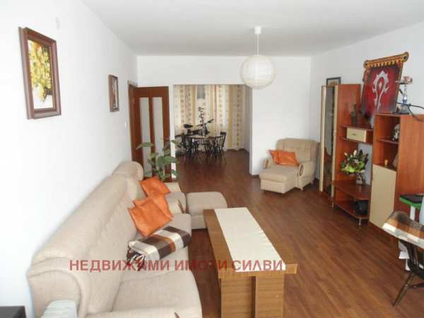 Продава 3-стаен, гр. шумен, 5-ти полк