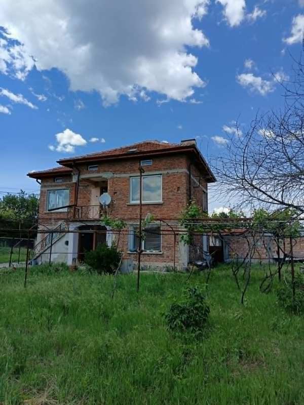 Продава къща, с. сърнево, област стара загора