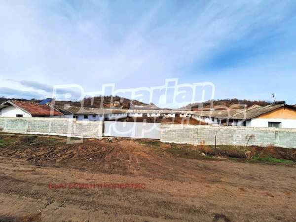 Продава бизнес имот, гр. кочериново, област кюстендил