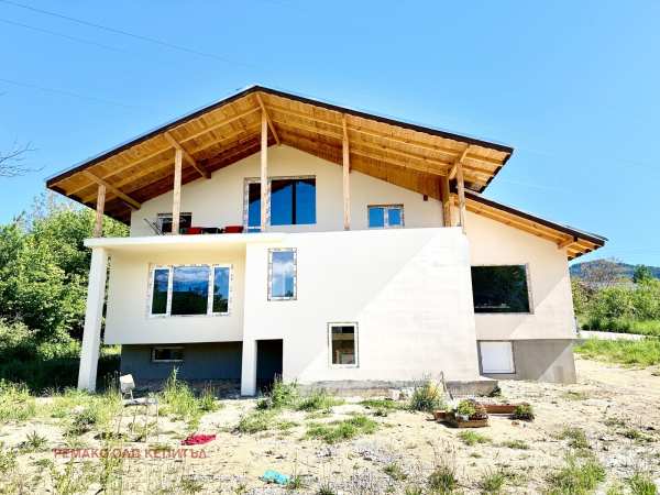 Продава къща, с. кръвеник, област габрово