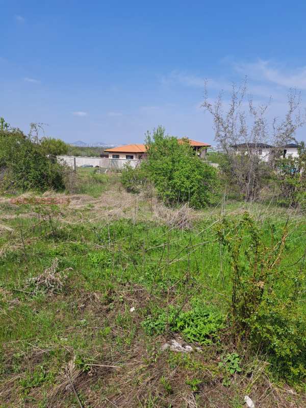 Продава парцел, с. брестник, област пловдив