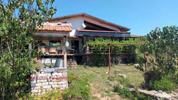 Продава бизнес имот, с. сушица, област кюстендил