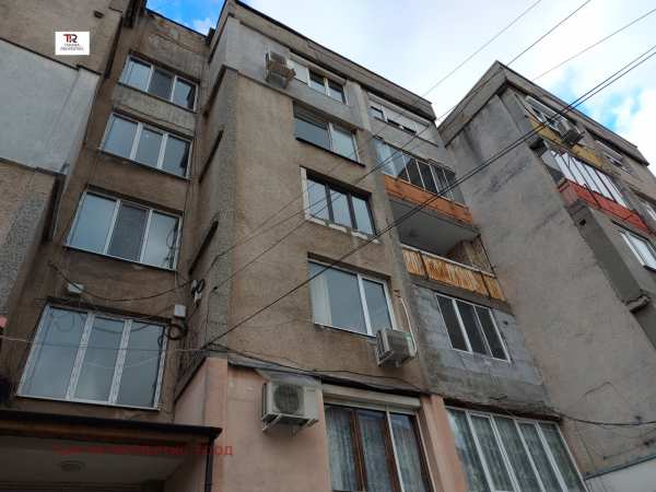 Продава 2-стаен, гр. радомир, област перник