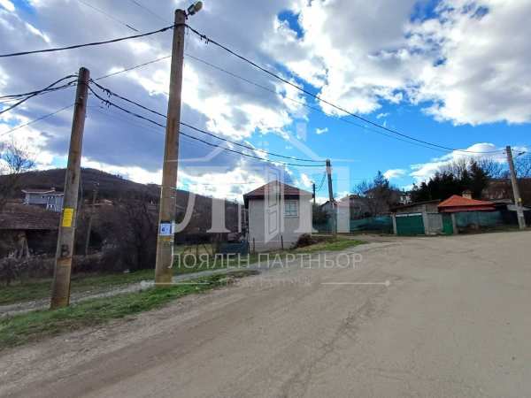 Продава парцел, с. остра могила, област стара загора