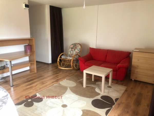 Продава  къща гр. Суворово, област Варна
      92 кв.м
