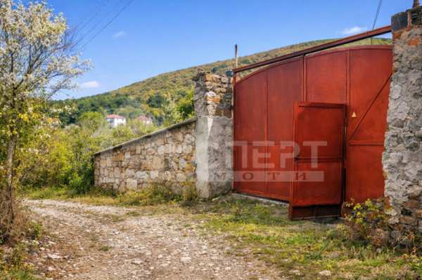 Продава вила, с. бяга, област пазарджик