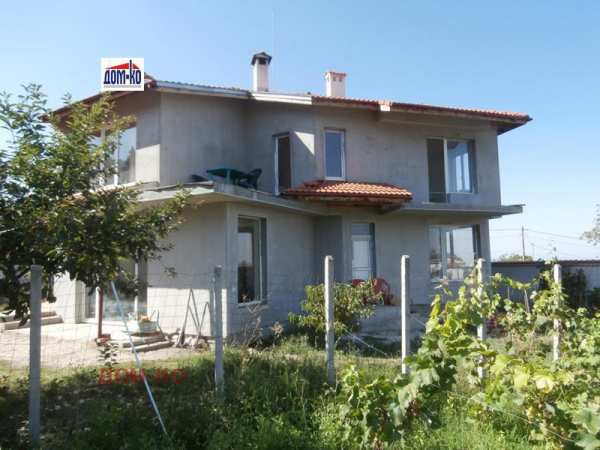 Продава къща, с. паталеница, област пазарджик