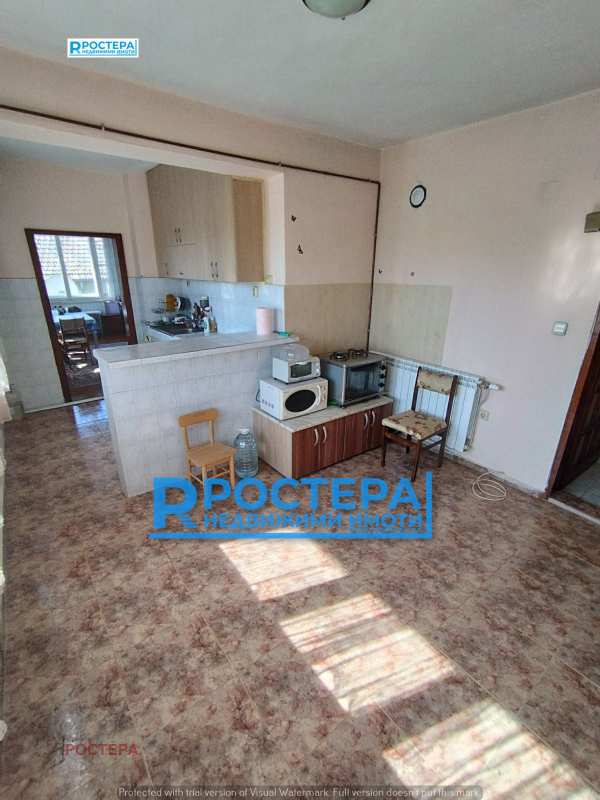 Продава 3-стаен, гр. търговище, боровец