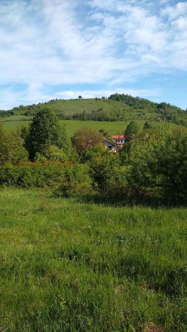 Продава парцел, с. горно трапе, област ловеч