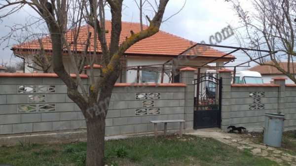 Продава къща, с. гурково, област добрич