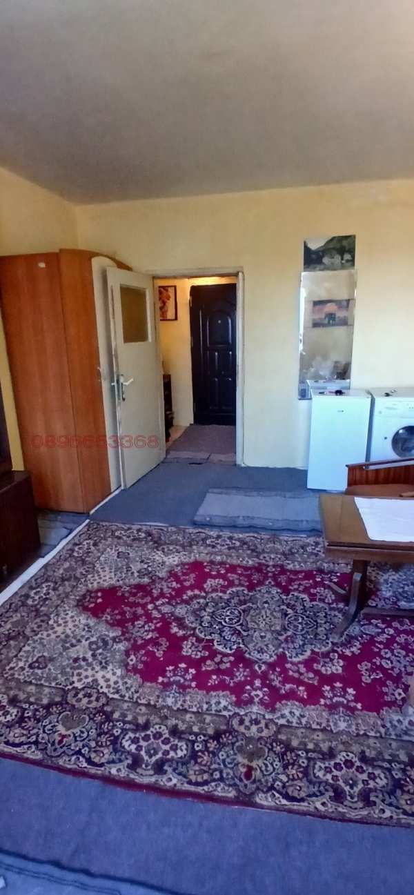 Продава 1-стаен, гр. добрич, пинета