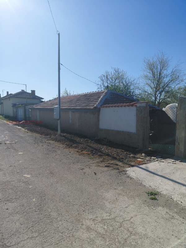 Продава къща, с. памукчии, област стара загора