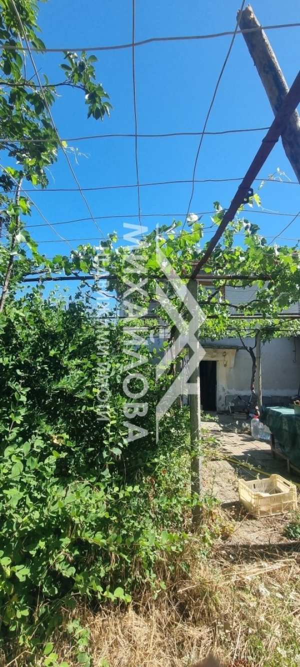 Продава къща, с. лозен, област стара загора