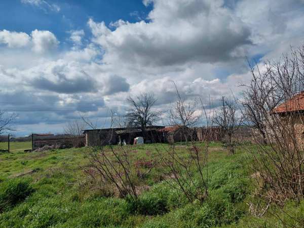 Продава къща, с. момино село, област пловдив