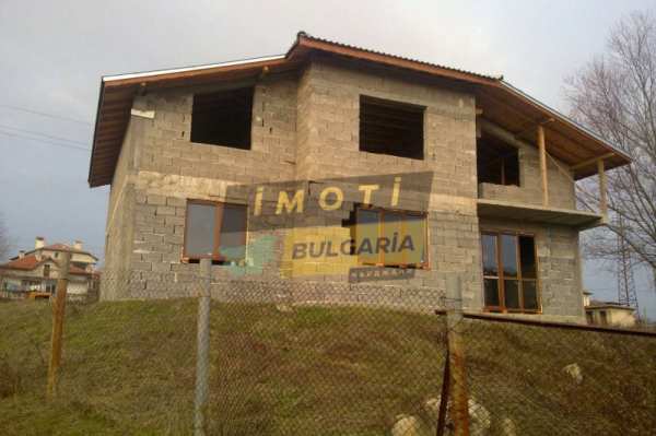 Продава  къща гр. Джебел, област Кърджали
      545 кв.м