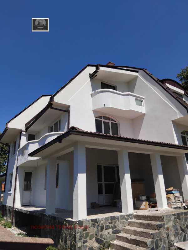 Продава къща, с. яхиново, област кюстендил