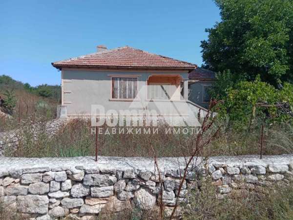 Продава къща, с. видно, област добрич