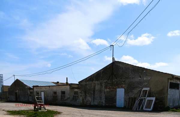 Продава бизнес имот, гр. добрич, рилци