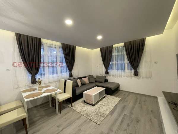 Продава  етаж от къща с. Огняново, област Благоевград
      120 кв.м