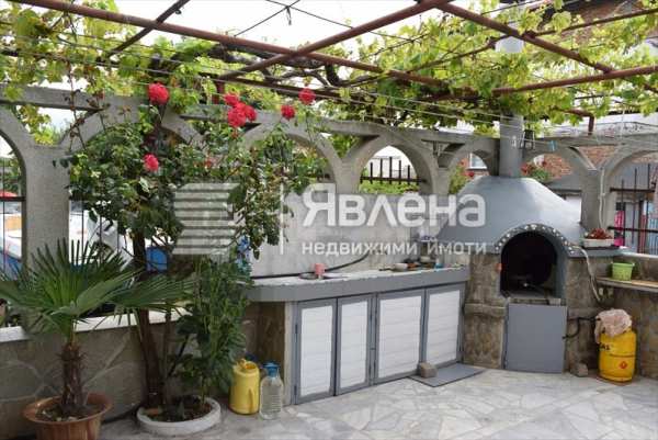 Продава хотел, гр. ахтопол, област бургас