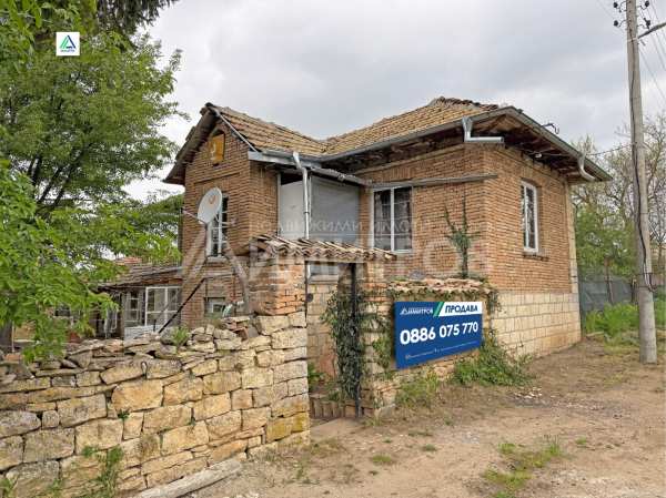 Продава къща, гр. нови пазар, област шумен