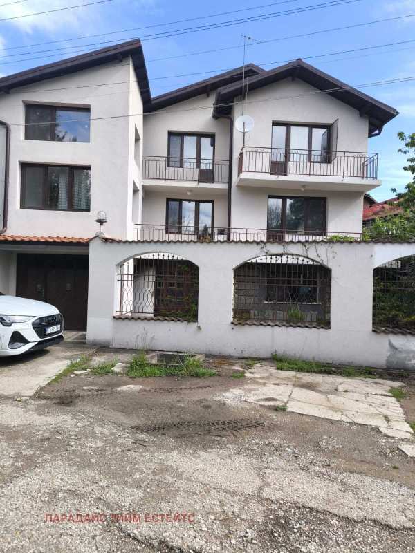 Продава къща, с. хераково, област софия област