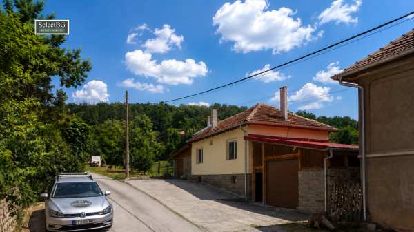 Продава къща, с. габровци, област велико търново
