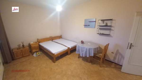 Продава 1-стаен, гр. пловдив, тракия