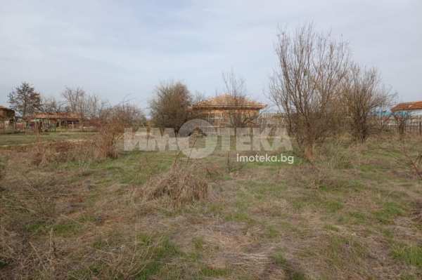 Продава парцел, с. белащица, област пловдив