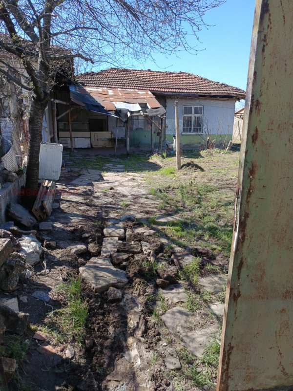 Продава къща, гр. смядово, област шумен