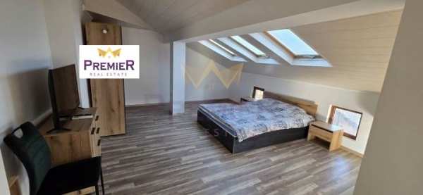 Продава  къща гр. Средец, област Бургас
      400 кв.м