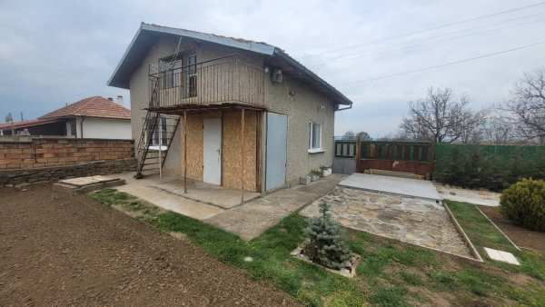 Продава къща, с. дъскот, област велико търново