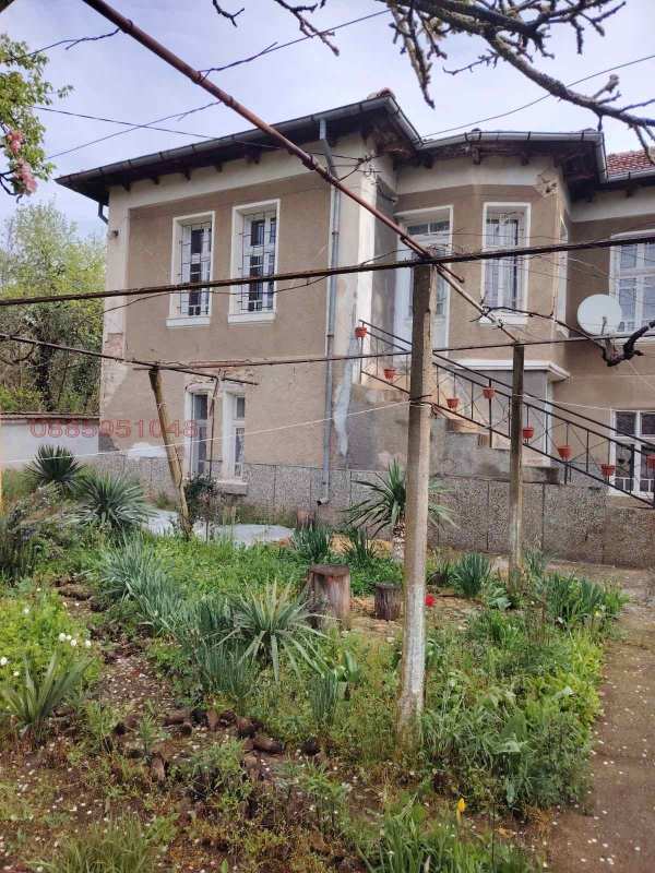Продава къща, с. медово, област стара загора