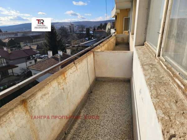 Продава 2-стаен, гр. радомир, област перник