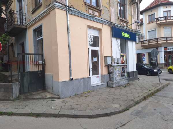 Дава под наем офис, гр. троян, област ловеч